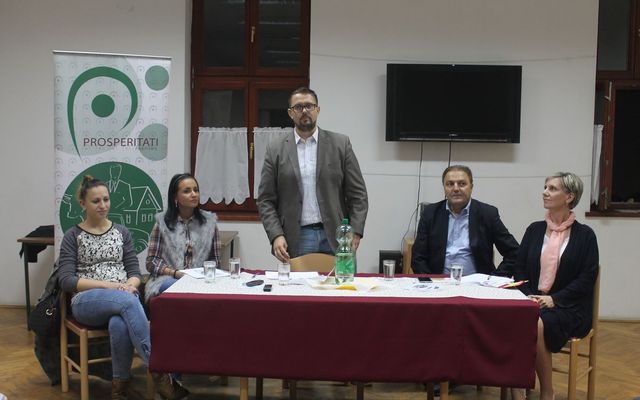Sok fiatal volt kíváncsi a Prosperitati lakossági fórumára Csókán 