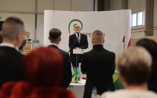 Eurotextil közepes és nagyléptékű gazdasági fejlesztés ünnepélyes átadása 