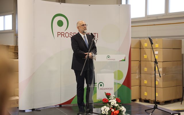 Eurotextil közepes és nagyléptékű gazdasági fejlesztés ünnepélyes átadása 