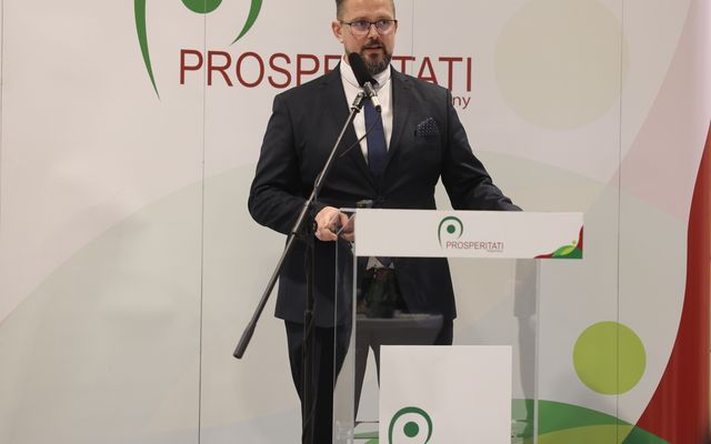 Eurotextil közepes és nagyléptékű gazdasági fejlesztés ünnepélyes átadása 
