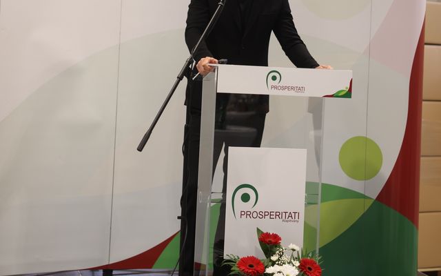Eurotextil közepes és nagyléptékű gazdasági fejlesztés ünnepélyes átadása 