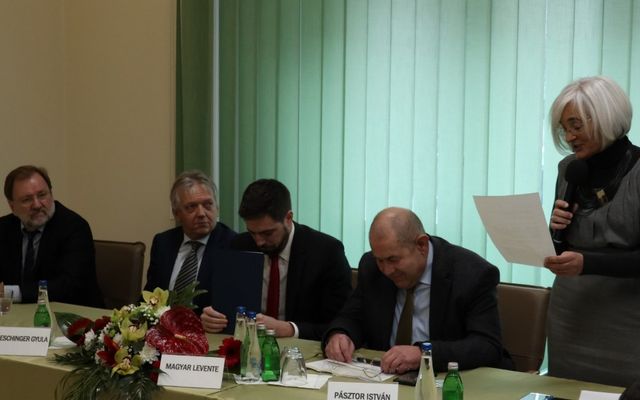 VAJDASÁGI MAGYAR GAZDASÁGFEJLESZTÉS 2015 – 2018, Szakmai konferencia (képek)