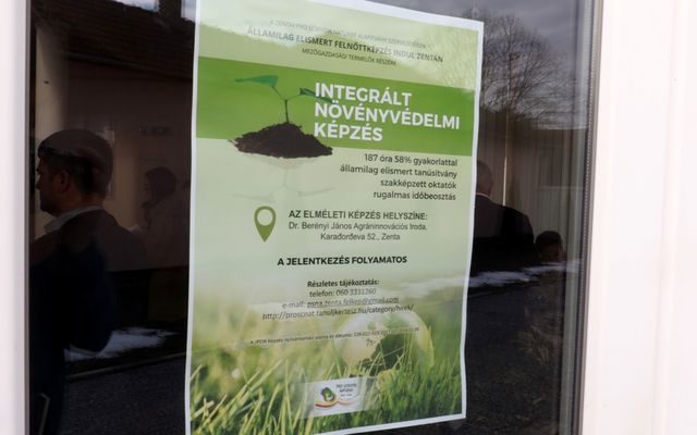 Online gazdaképzési tanfolyam – sajtótájékoztató (képek)