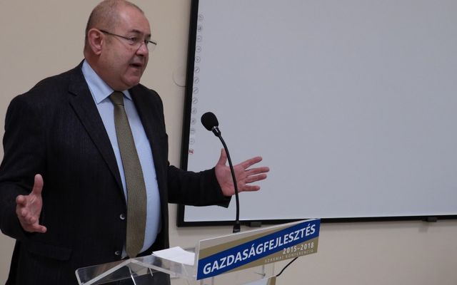 VAJDASÁGI MAGYAR GAZDASÁGFEJLESZTÉS 2015 – 2018, Szakmai konferencia (képek)