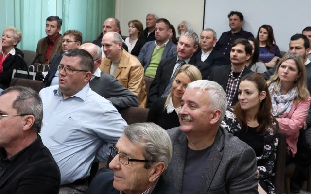 VAJDASÁGI MAGYAR GAZDASÁGFEJLESZTÉS 2015 – 2018, Szakmai konferencia (képek)