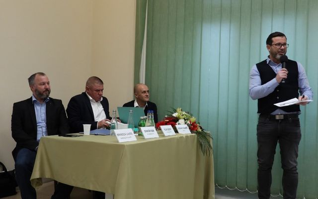 VAJDASÁGI MAGYAR GAZDASÁGFEJLESZTÉS 2015 – 2018, Szakmai konferencia (képek)
