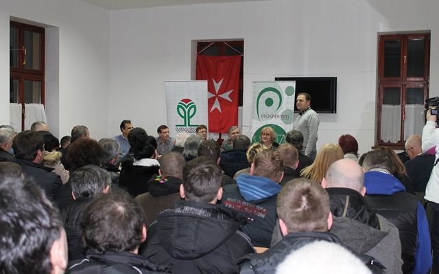 A Prosperitati Alapítvány pályázatainak ismertetése, Csóka (képek)