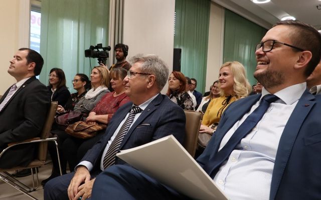 VAJDASÁGI MAGYAR GAZDASÁGFEJLESZTÉS 2015 – 2018, Szakmai konferencia (képek)