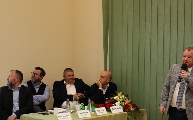 VAJDASÁGI MAGYAR GAZDASÁGFEJLESZTÉS 2015 – 2018, Szakmai konferencia (képek)