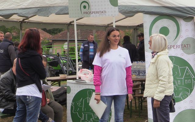 Szüreti napok és Prosperitati gépbemutató Hajdújáráson (képek)