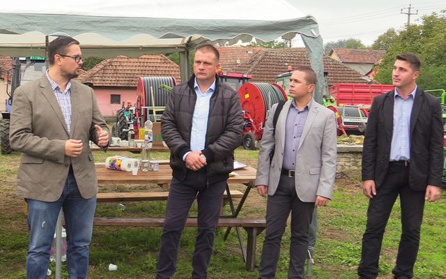 Szüreti napok és Prosperitati gépbemutató Hajdújáráson (képek)