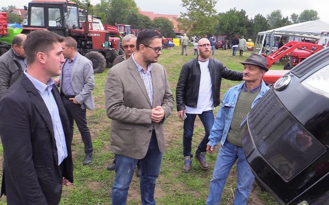 Szüreti napok és Prosperitati gépbemutató Hajdújáráson (képek)
