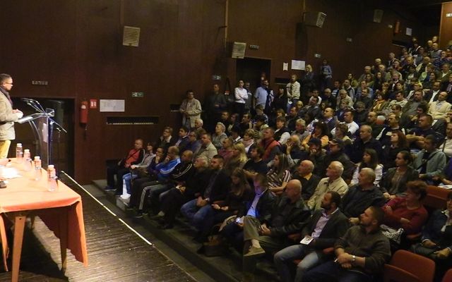 IV. pályázati körrel kapcsolatos tájékoztató lakossági fórum Topolyán (képek)