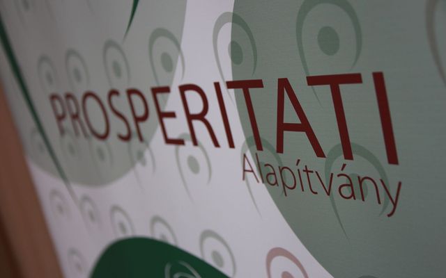 Sajtótájékoztató és szerződésaláírás, Szabadka (képek)