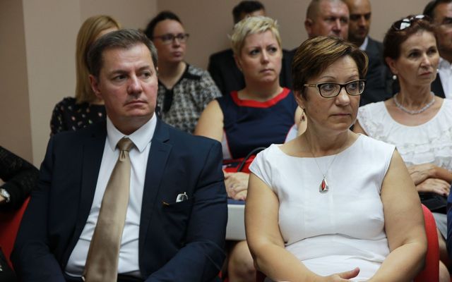 Sajtótájékoztató és szerződésaláírás, Szabadka (képek)