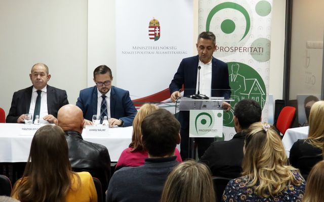 A vállalkozói szféra megtartja a közösséget