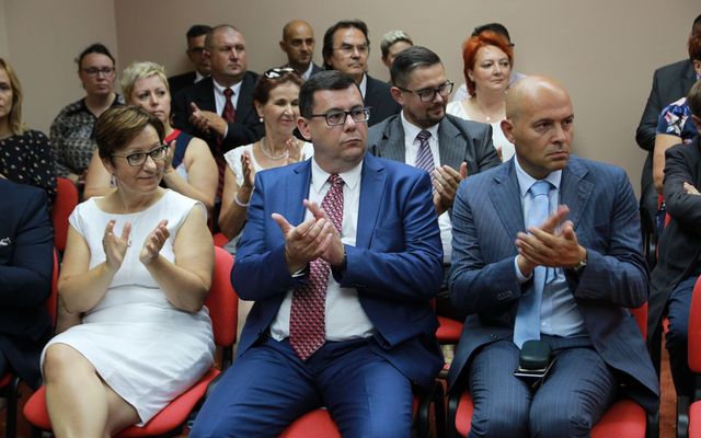 Sajtótájékoztató és szerződésaláírás, Szabadka (képek)