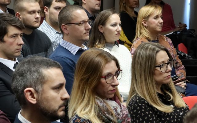 Szakmai konferencia fiatal vajdasági vállalkozóknak (képek)