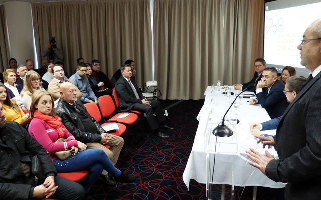 Szakmai konferencia fiatal vajdasági vállalkozóknak (képek)