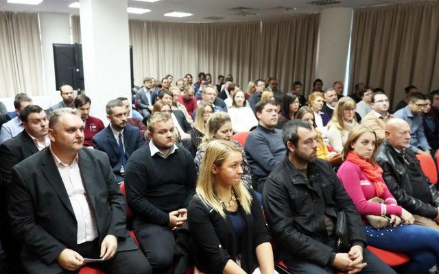 Szakmai konferencia fiatal vajdasági vállalkozóknak (képek)