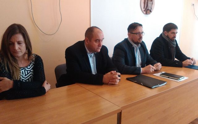 Találkozó a helyi lakossággal Bácson (képek)