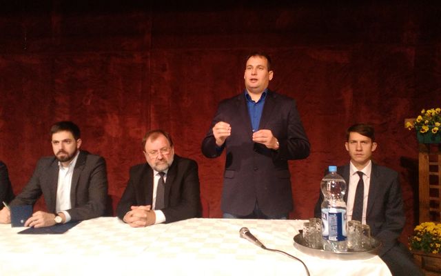Találkozó a helyi lakossággal Tiszakálmánfalván (képek)