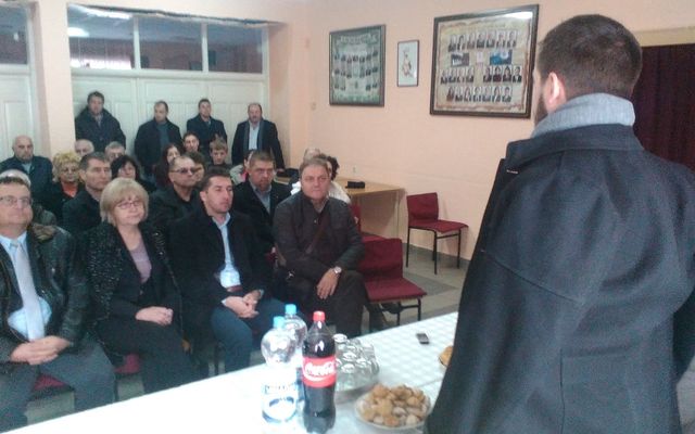 Találkozó a helyi lakosokkal Kúlán (képek)