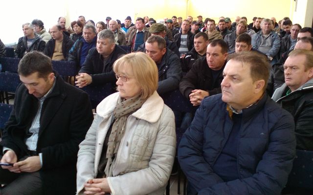 Ismertető előadás Tordán (képek)