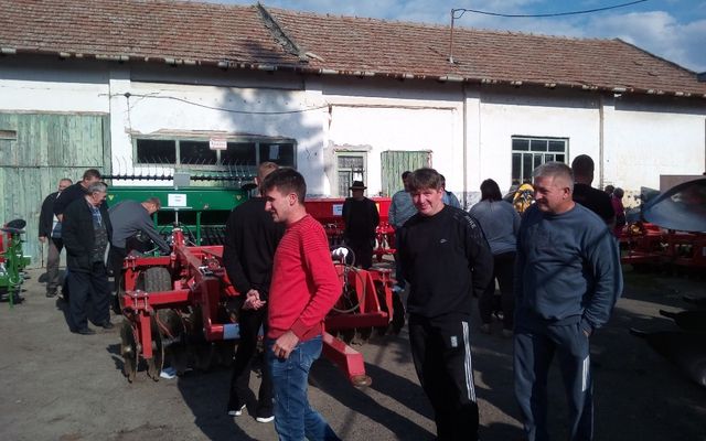 Falunapi rendezvény és Prosperitati gépbemutató Szentmihályon (képek)