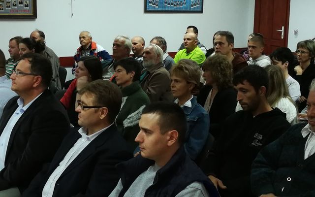 IV. pályázati körrel kapcsolatos tájékoztató lakossági fórum Kishegyesen (képek)