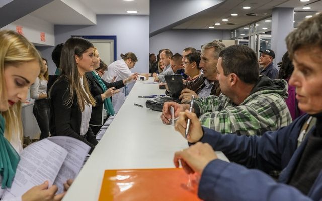 Ünnepélyes szerződésaláírás Zentán (képek)