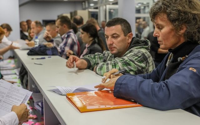 Ünnepélyes szerződésaláírás Zentán (képek)