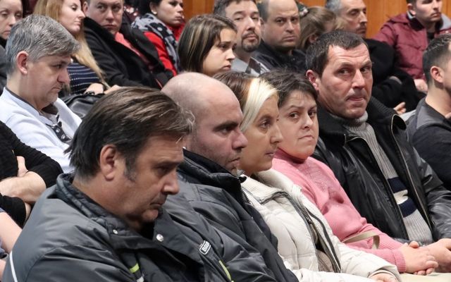 Ünnepélyes szerződésaláírás (képek)