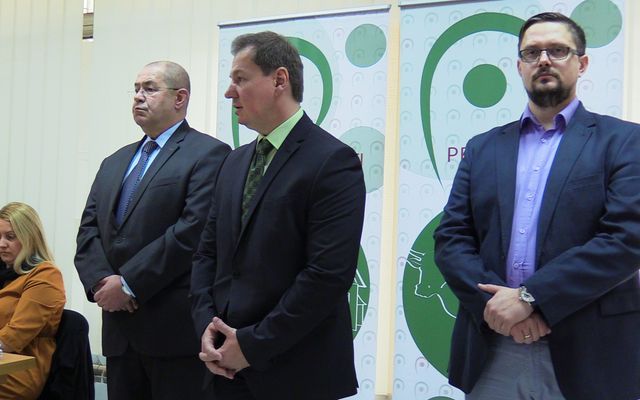 Szerződésaláírás a Start up pályázat nyerteseivel (képek)