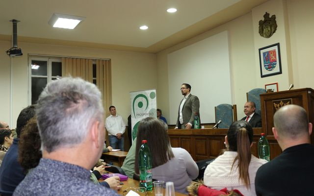 Lakossági fórum Topolyán (képek)