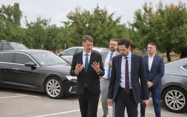 Ünnepélyes szerződésaláírás Magyarkanizsán