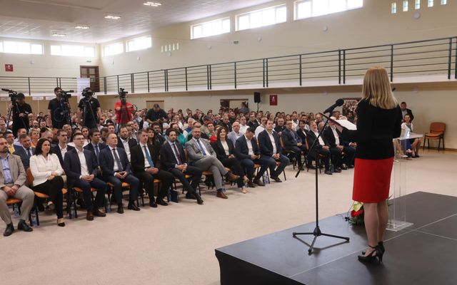 Ünnepélyes szerződésaláírás Magyarkanizsán