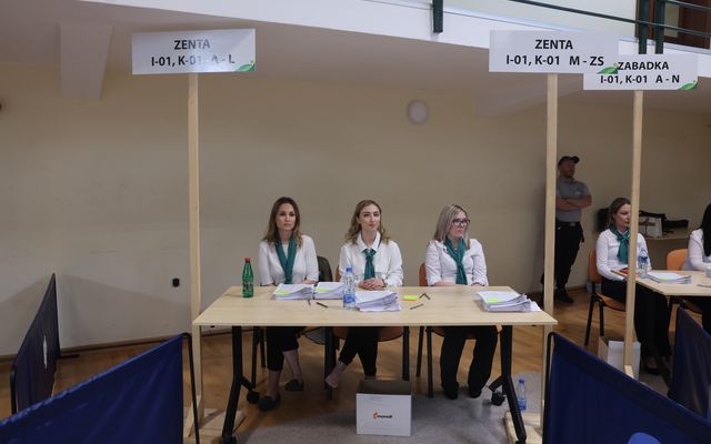 Ünnepélyes szerződésaláírás Magyarkanizsán