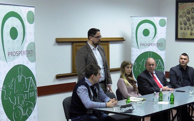 Lakossági fórum Kishegyesen (képek)
