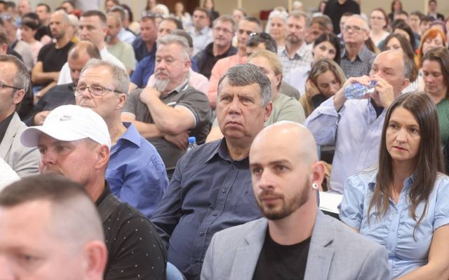 Ünnepélyes szerződésaláírás Magyarkanizsán
