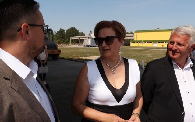 Kiemelt jelentőségű nagyléptékű mezőgazdasági fejlesztés – a Geneza Kft. második gyárüzemének hivatalos megnyitója (képek)