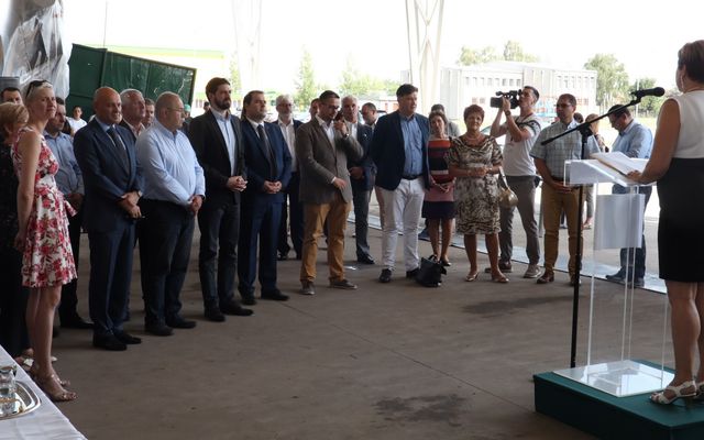 Kiemelt jelentőségű nagyléptékű mezőgazdasági fejlesztés – a Geneza Kft. második gyárüzemének hivatalos megnyitója (képek)