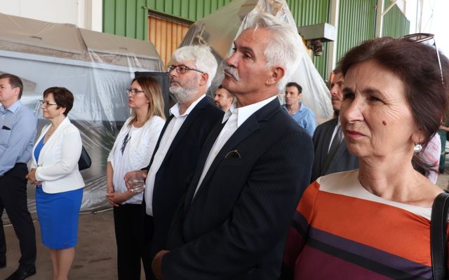 Kiemelt jelentőségű nagyléptékű mezőgazdasági fejlesztés – a Geneza Kft. második gyárüzemének hivatalos megnyitója (képek)