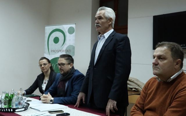 V. pályázati körrel kapcsolatos tájékoztató lakossági fórum Csókán (képek)