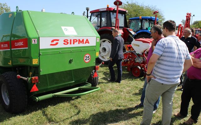 Kukoricafesztivál és Prosperitati gépkiállítás Tordán (képek)
