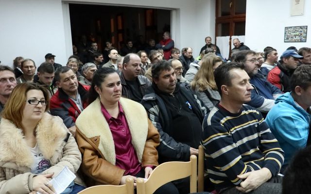V. pályázati körrel kapcsolatos tájékoztató lakossági fórum Csókán (képek)