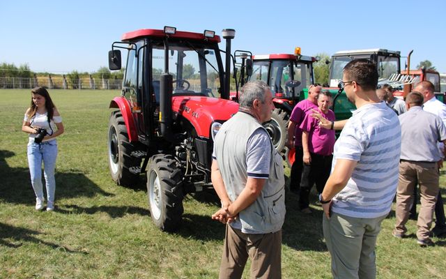 Kukoricafesztivál és Prosperitati gépkiállítás Tordán (képek)
