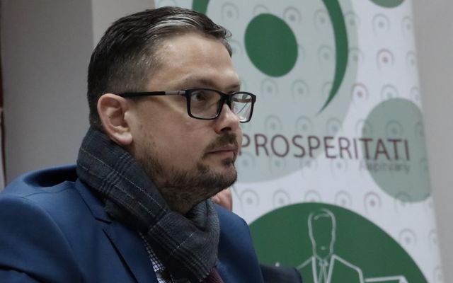 V. pályázati körrel kapcsolatos tájékoztató lakossági fórum Csókán (képek)