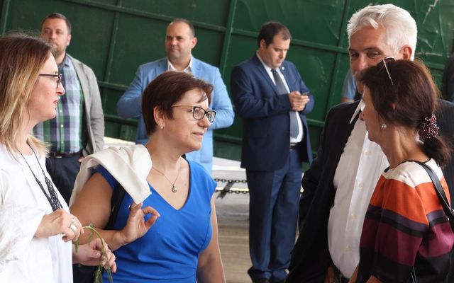 Kiemelt jelentőségű nagyléptékű mezőgazdasági fejlesztés – a Geneza Kft. második gyárüzemének hivatalos megnyitója (képek)