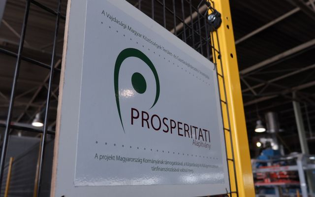 Kiemelt jelentőségű nagyléptékű gazdasági fejlesztés – a Keramika Kanizsa Rt. felújított üzemének hivatalos átadása (képek)